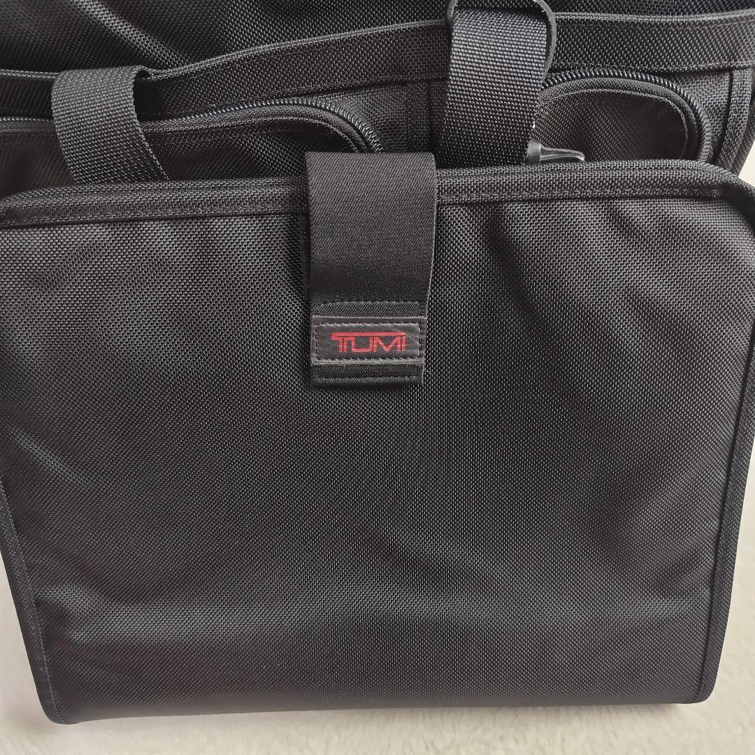 ✨美品✨TUMIキャリーケースALPHAビジネスキャリーパソコンケース、ポーチ付