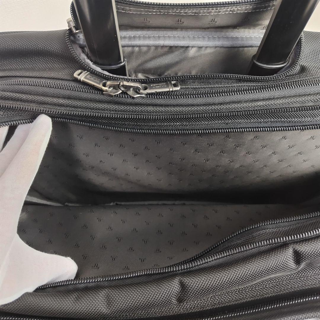 ✨美品✨TUMIキャリーケースALPHAビジネスキャリーパソコンケース、ポーチ付