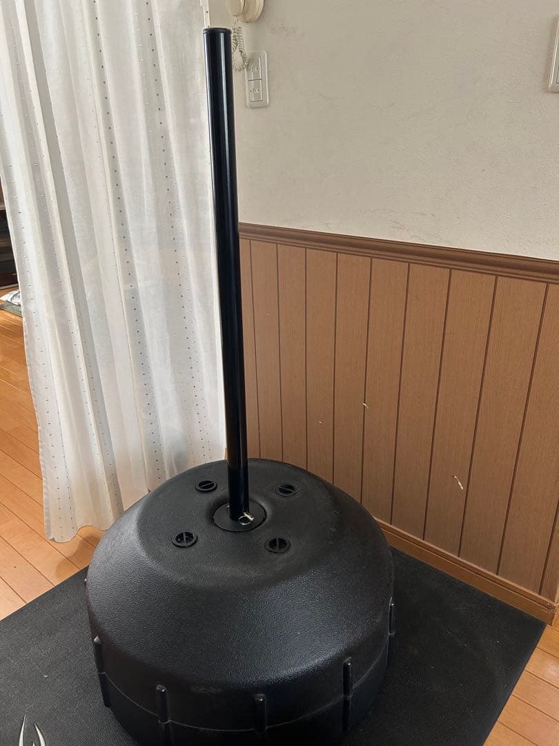 ボディメーカー自立型サンドバッグ　再度値下げしました！地域限定配達可能