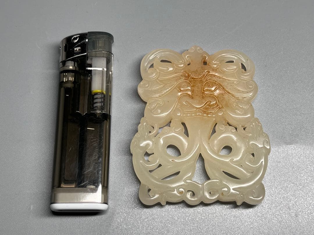 中国美術 古玉 和田玉 透かし彫り 竜紋 お守り 根付 旧蔵 コレクション