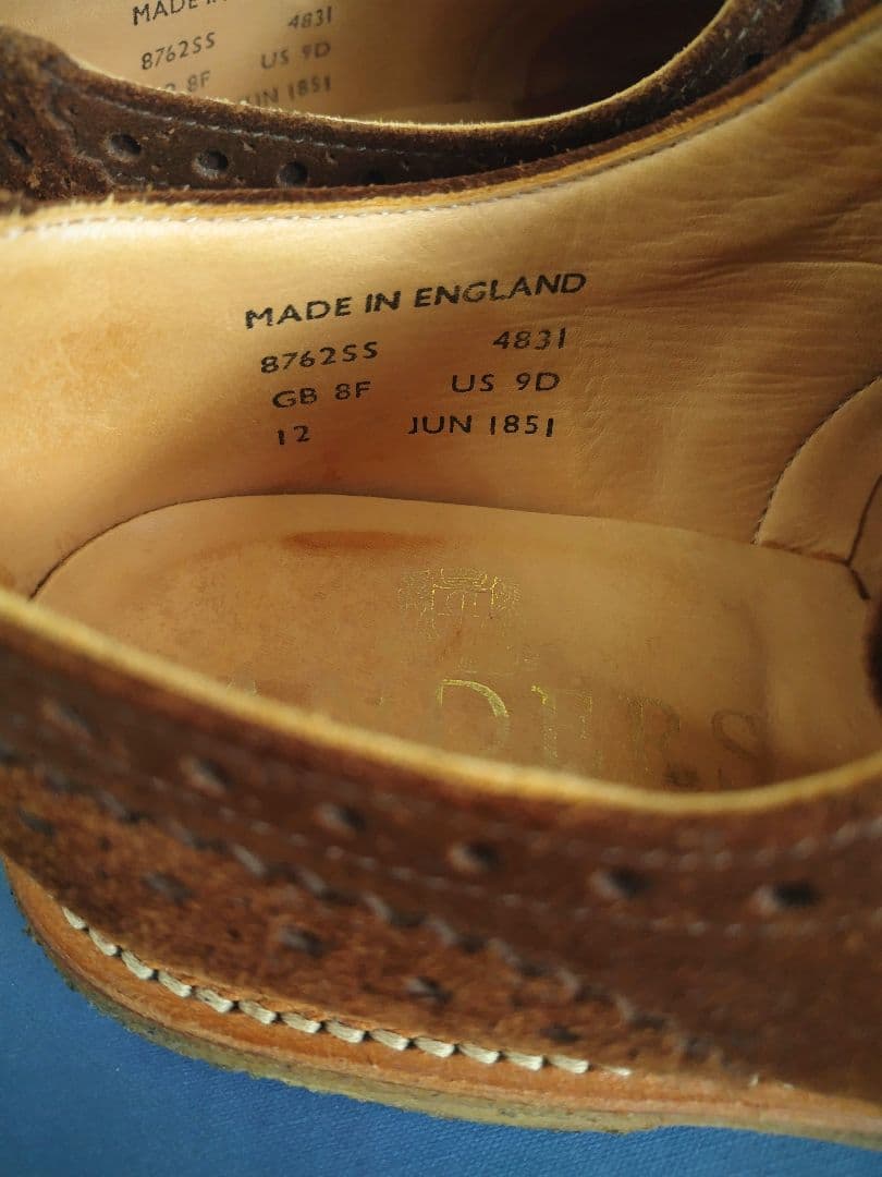 SANDERS ブラウン スエード ウィングチップ シューズ