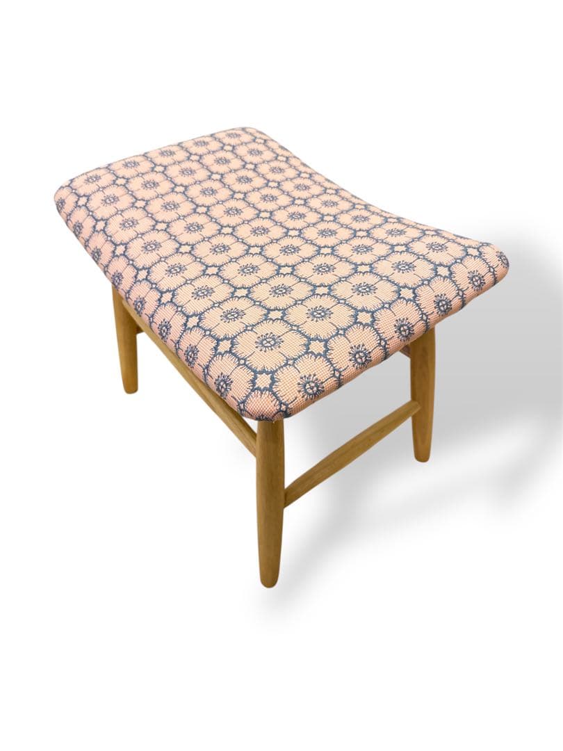 【限定1点】ミナペルホネン　生地使用　スツール　オットマン　イス　新品未使用