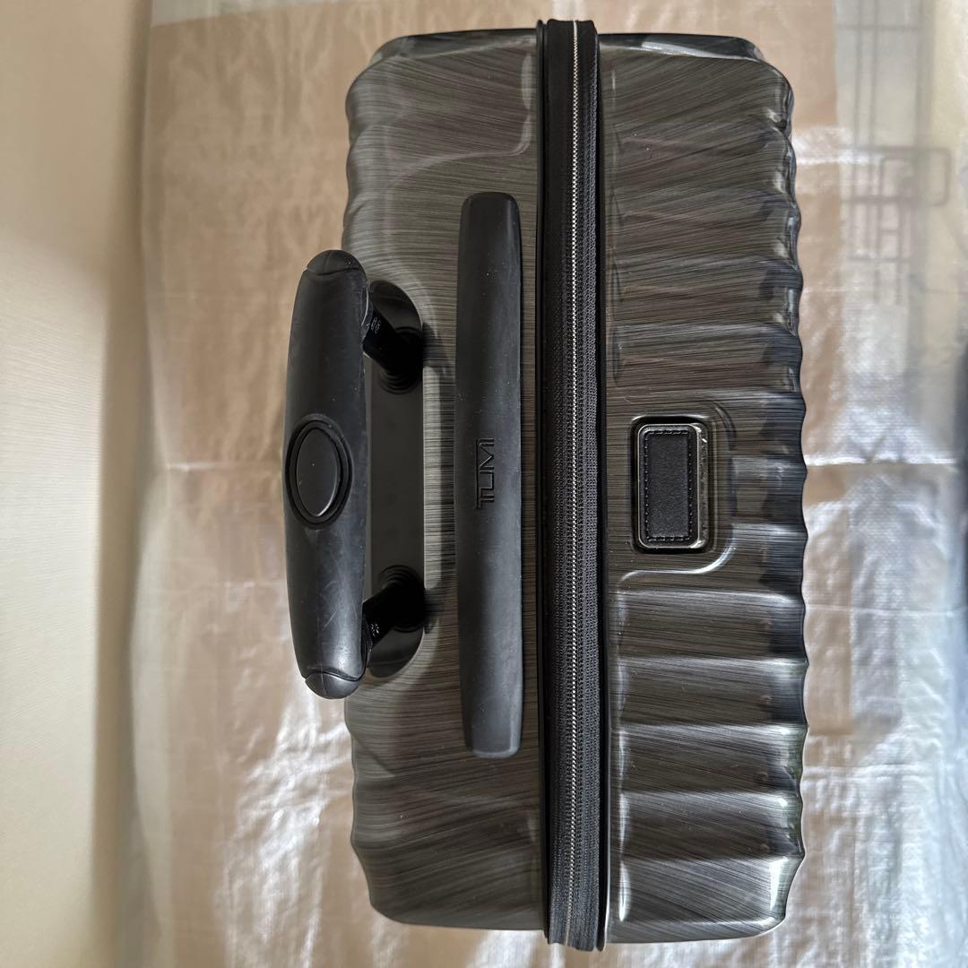 TUMI / トゥミ 19 Degree コンパクトキャリーオン