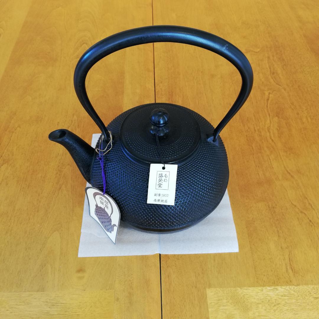 クリスマスセール　未使用♠新品　南部鉄器　鉄瓶　なつめ形アラレ　1.2L　ヤカン