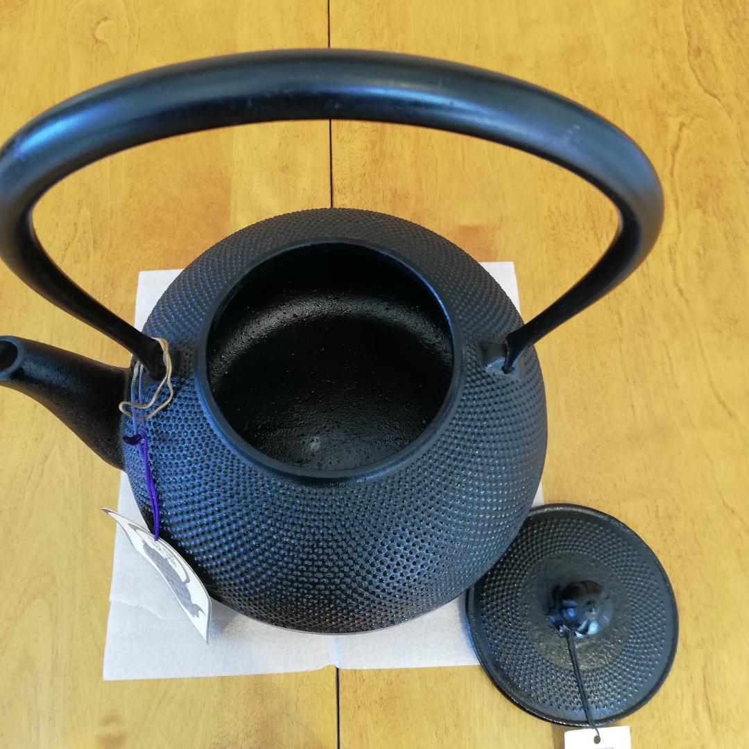 クリスマスセール　未使用♠新品　南部鉄器　鉄瓶　なつめ形アラレ　1.2L　ヤカン