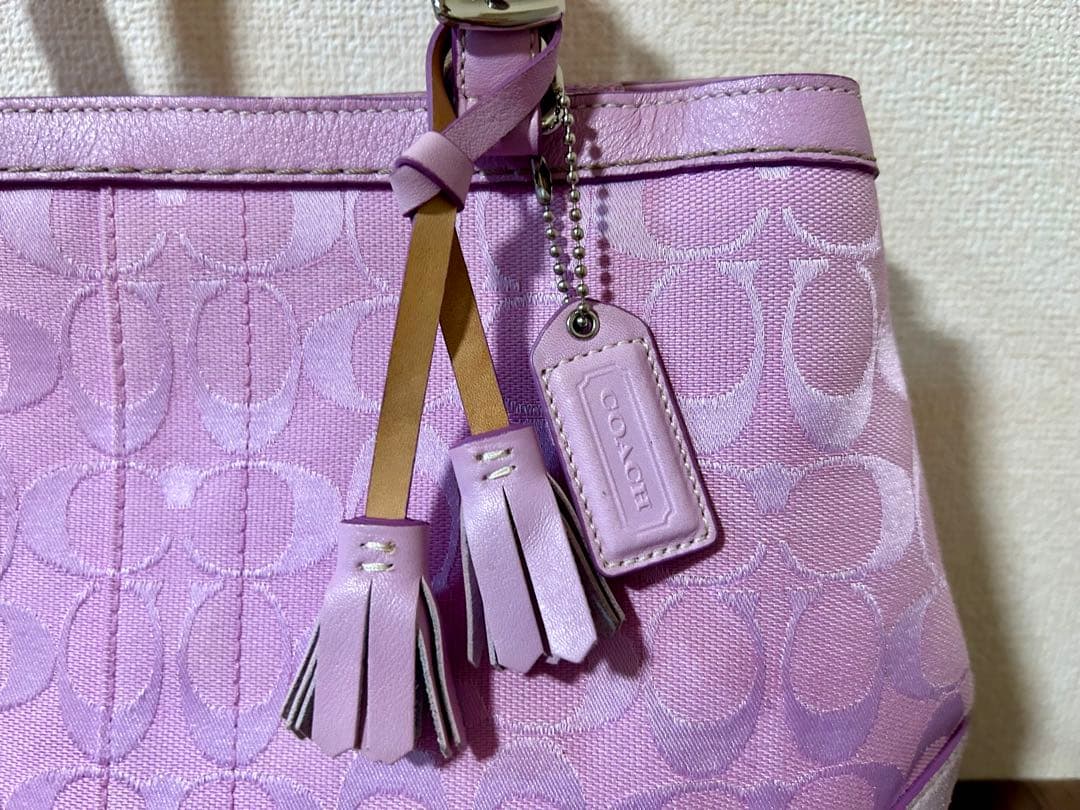 COACH コーチ　ショルダーバッグ　肩掛け　シグネチャー　ピンク　収納袋付き