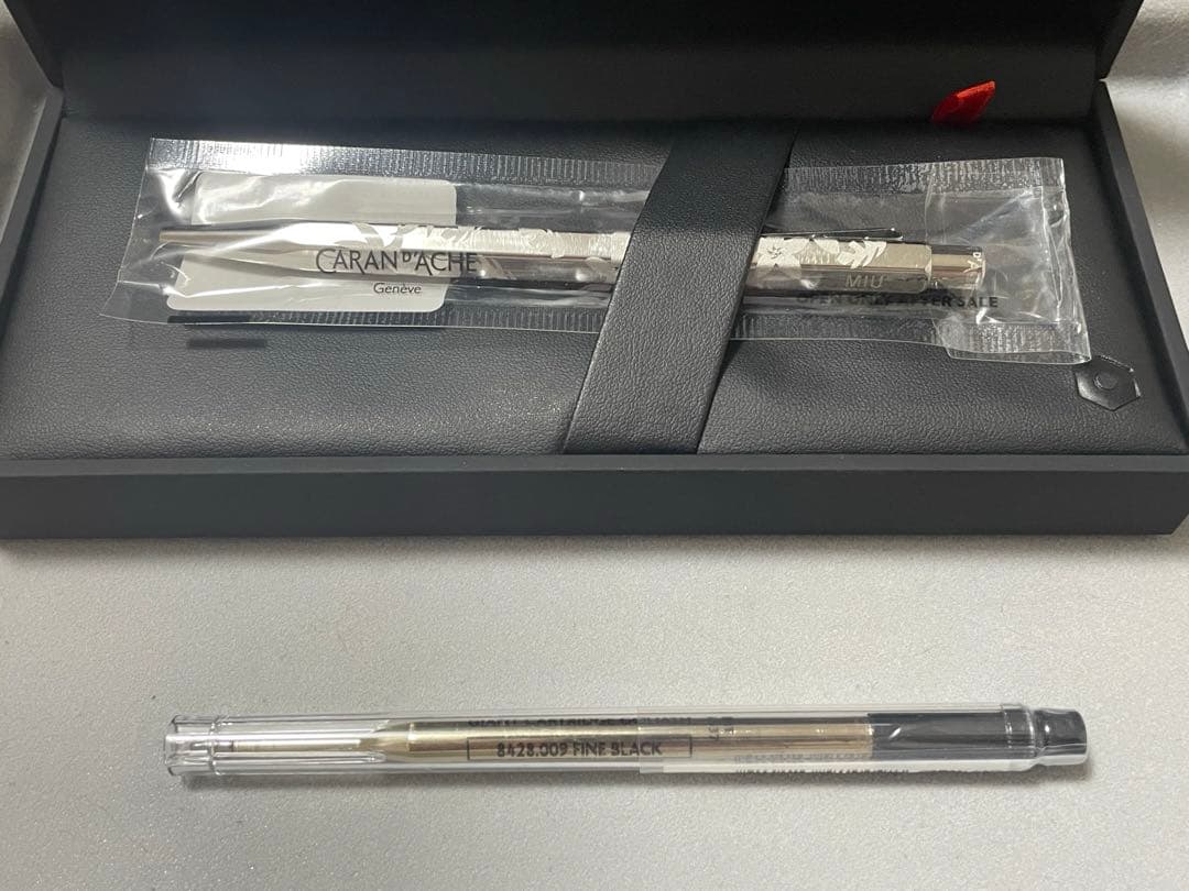 カランダッシュ　ボールペン　エクリドール・フラワーズ　替え芯1本セット