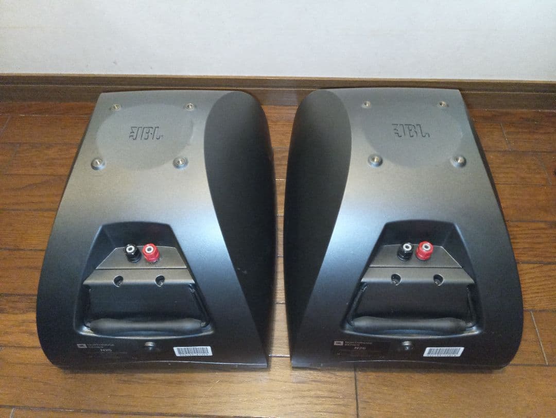 JBL N26 15cmウーファー引き締まった低音、SONY製ツィーター高音質