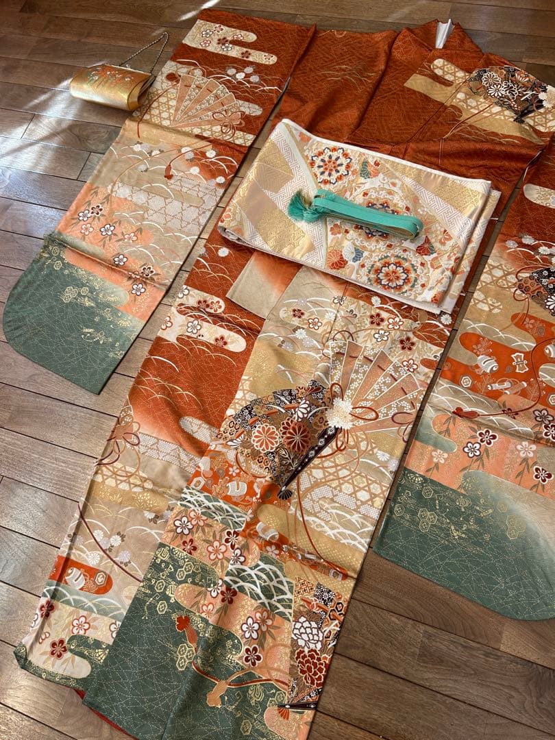 振袖 オレンジ 緑 花柄 帯、小物付き