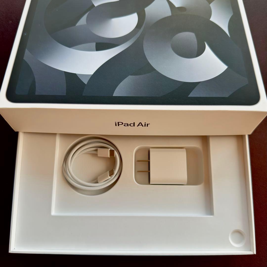 Apple iPad Air 第5世代　Wi-Fi 256 GBスペースグレイ