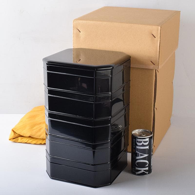 茶道具　木製本漆塗　黒真塗　五段縁高重　弁当箱　V　R8335B