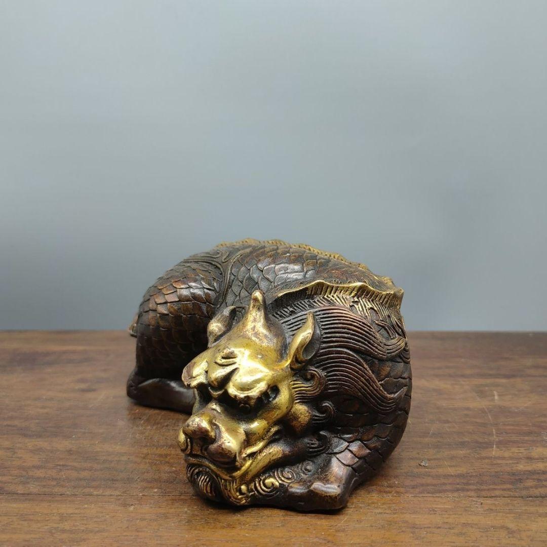 銅器 ヘチ 麒麟 文鎮 文房具 書房 酒簞笥 装飾品 工芸品 置物