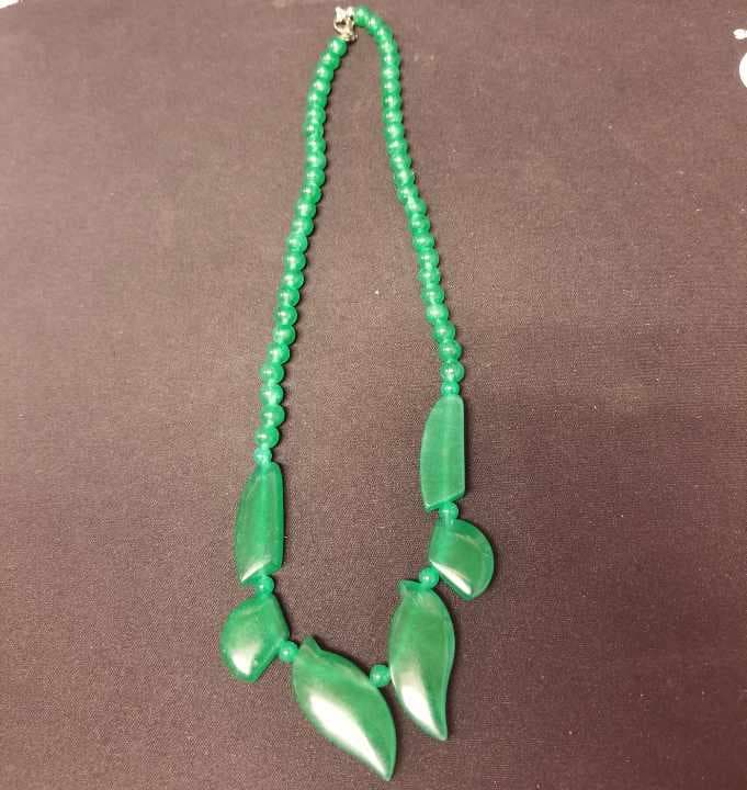 ビルマ　翡翠　ネックレス　天然石　美術品　骨董品