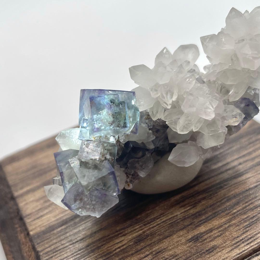 ナミビア オコルス鉱山産 フローライト/クォーツ　共生標本