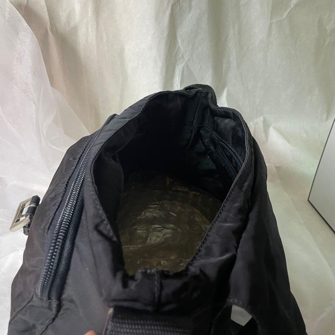 PRADAプラダ 三角ロゴ　ショルダーバッグ　カード付き