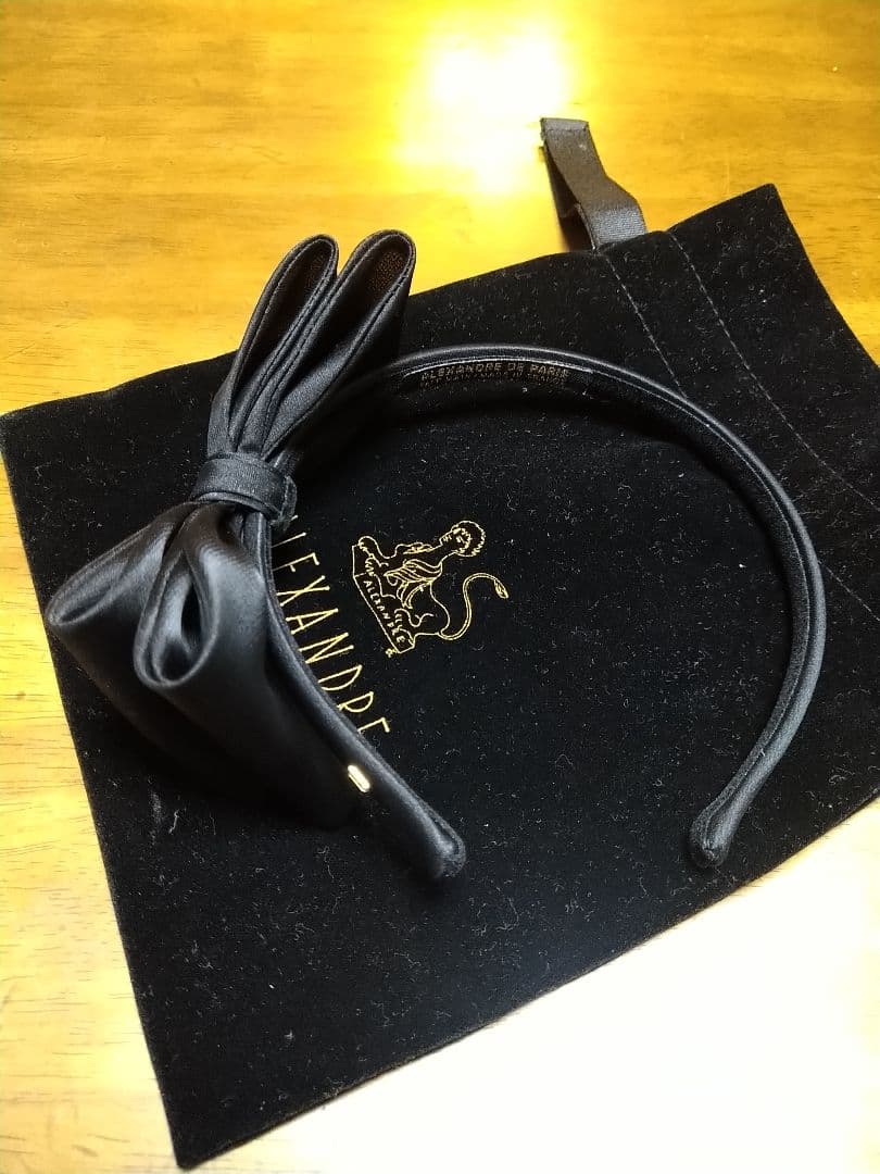 アレクサンドルドゥパリ黒リボンカチューシャ
