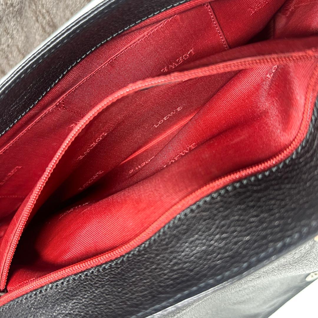 LOEWE ロエベ アナグラム スタッズ レザー ショルダーバッグ ブラック