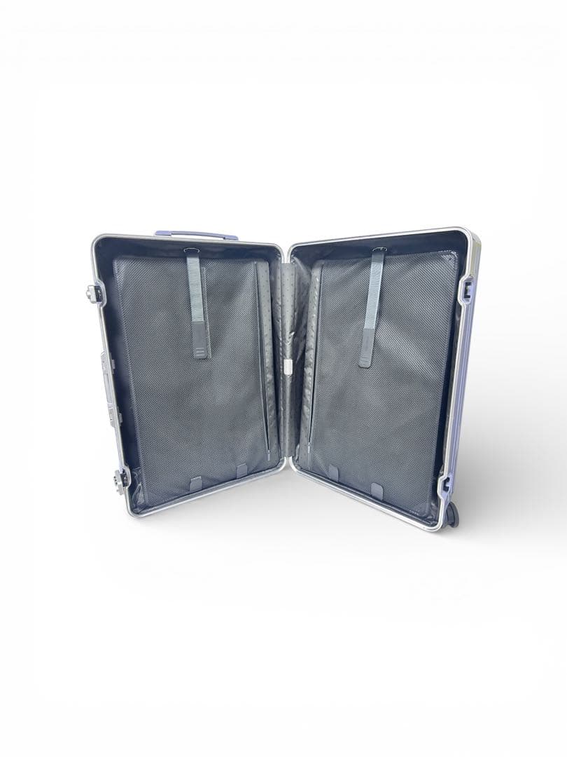 RIMOWA Hybrid グロススカイブルー 84L 2025年購入