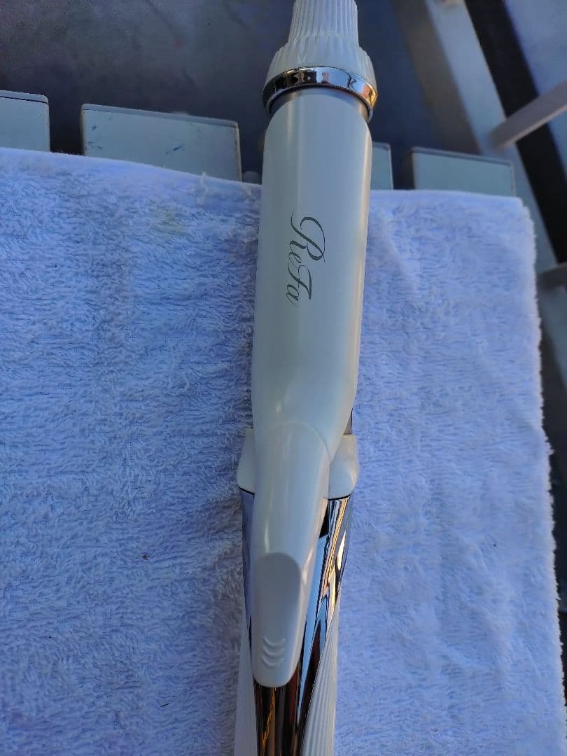 正規品リファ ビューテック カールアイロン 32mm RE-AF00A　MTG社