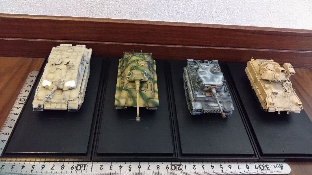 プラモデル 戦車 まとめ売り 9台