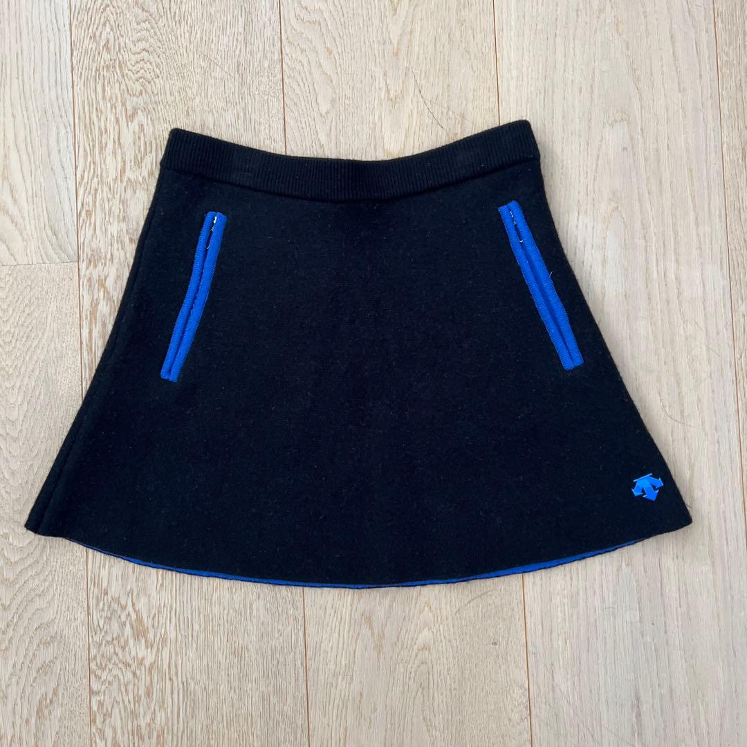 デサントゴルフ　ニットセーター＆スカート Sサイズ　黒☓紺