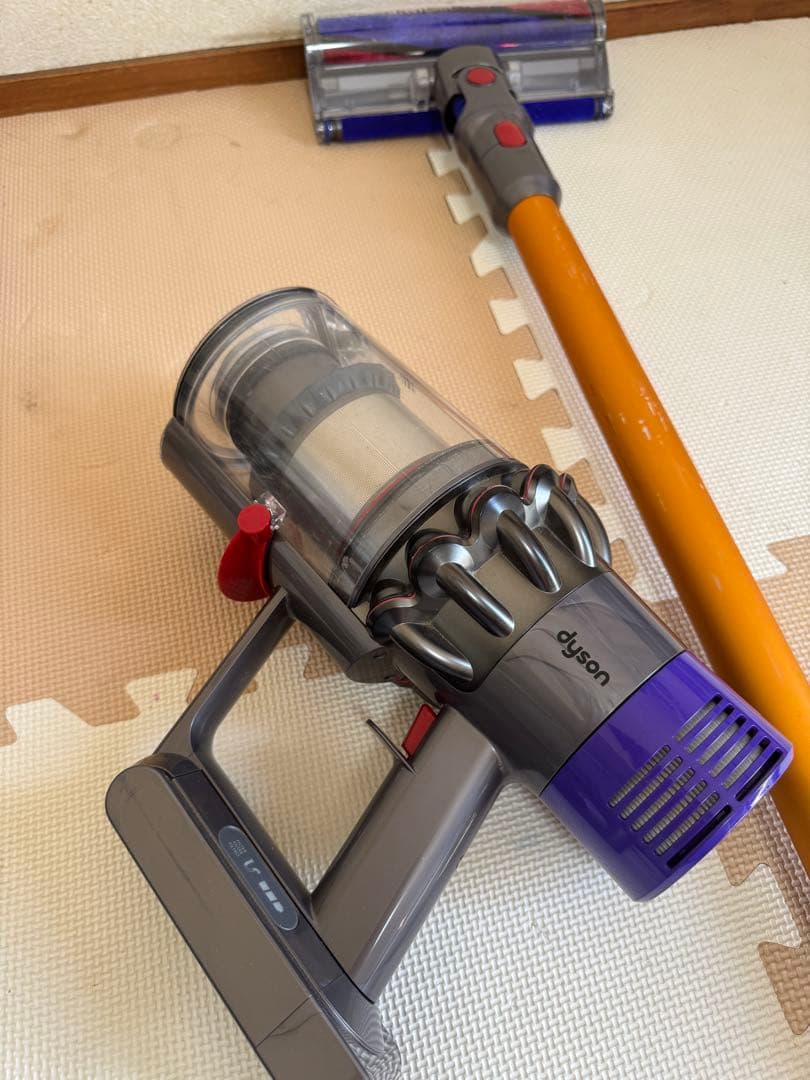 Dyson SV12コードレス掃除機