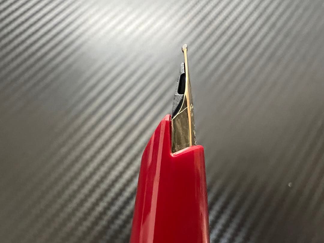 モンブラン ジェネレーション 万年筆 レッド M 中字