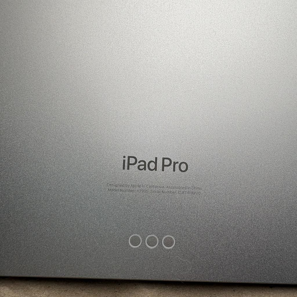 iPad Pro 13インチ M4 Wi-Fiモデル 256GB シルバー