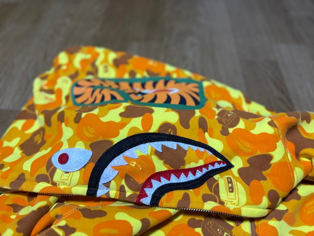 A Bathing Ape BAPE 迷彩柄 パーカー