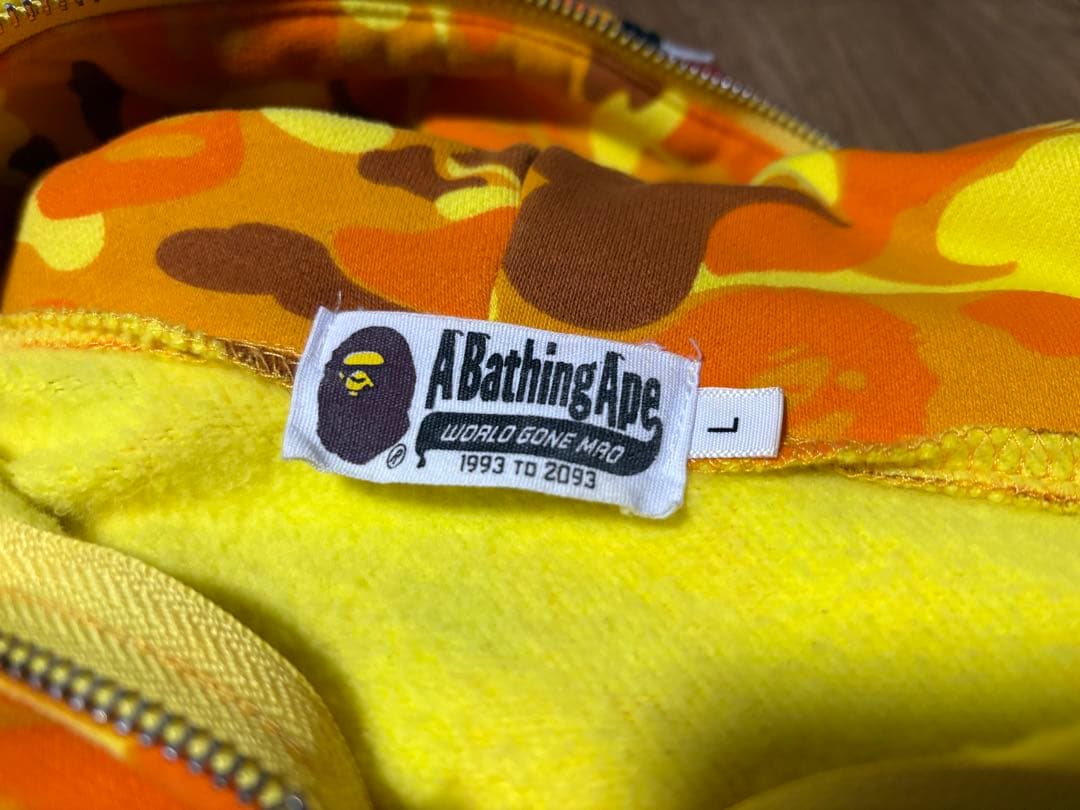 A Bathing Ape BAPE 迷彩柄 パーカー