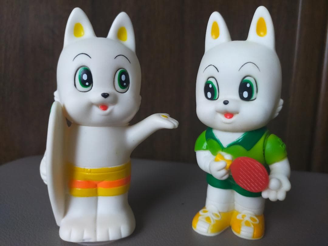 三和銀行　ワンさくん　ソフビ貯金箱　　 ６個　②