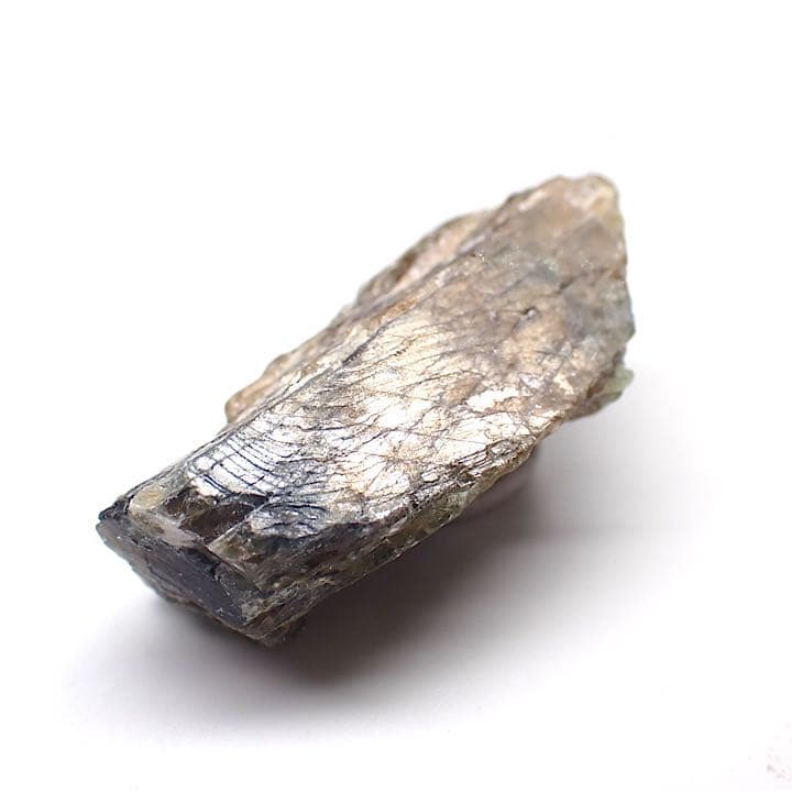 【ケニア/Garbatula産】ゴールドシラーサファイア