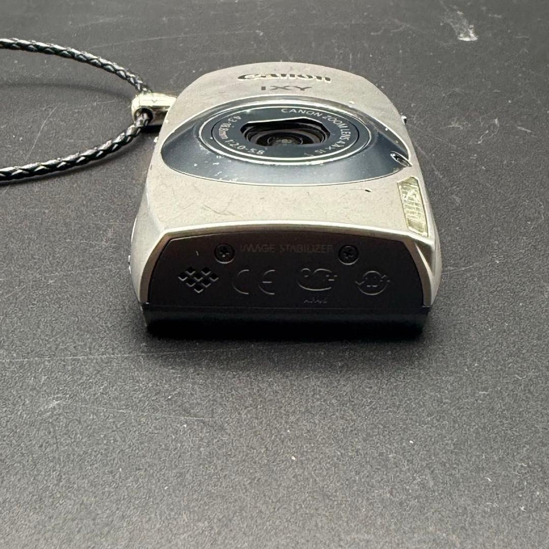 【ジャンク品】 Canon IXY 31S シルバー　本体