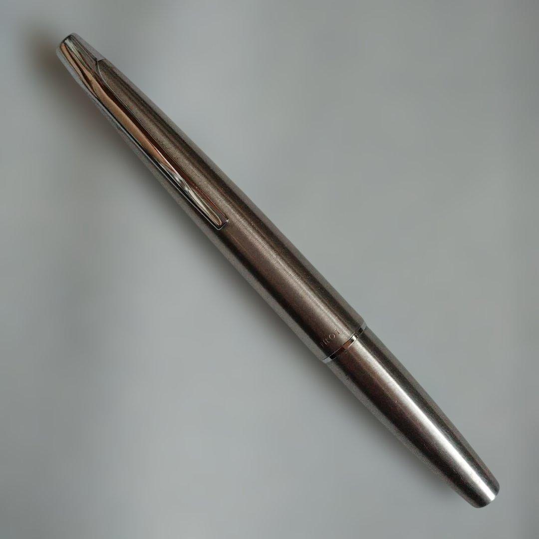 シルバー 万年筆 キャップ式 細字 PILOT ペン一体型 F H372