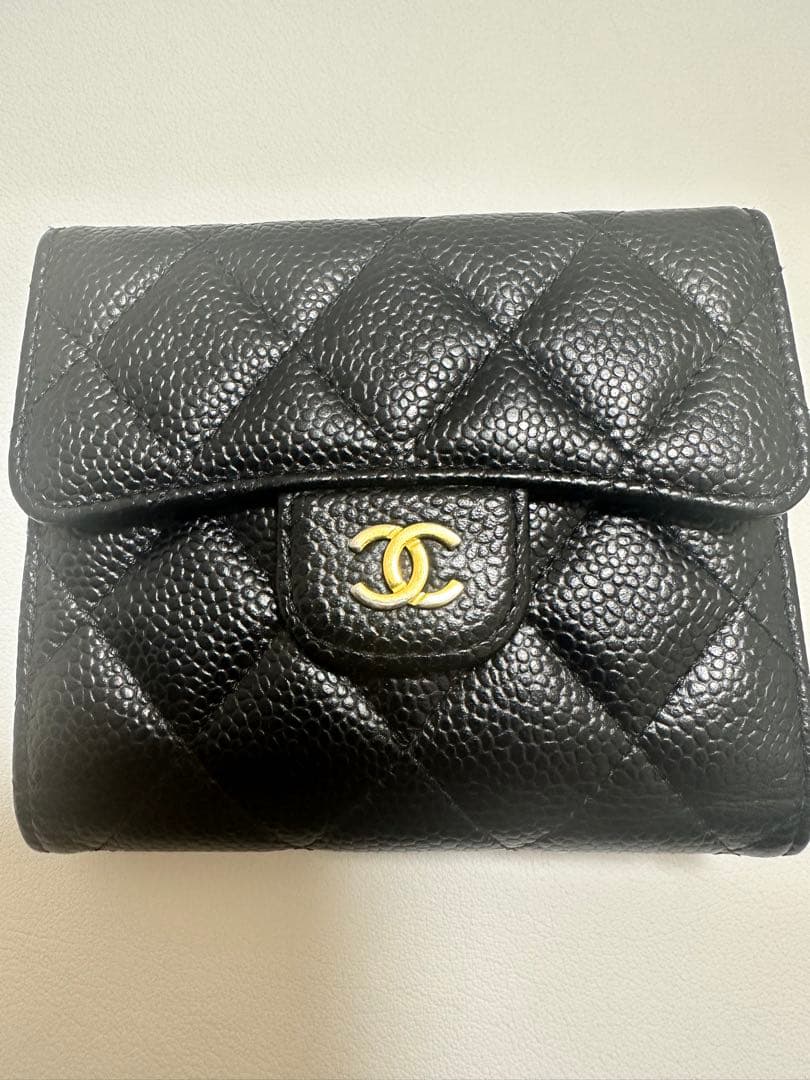 美品 CHANEL 二つ折り布 クラシック マトラッセ カードケース