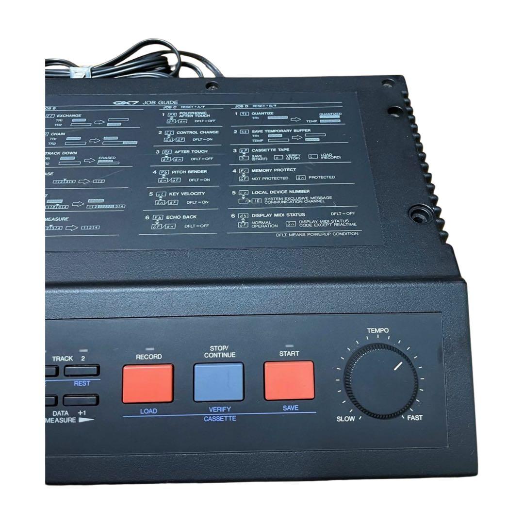 YAMAHA QX7 デジタルシーケンサー 通電確認済 本体 電源ケーブル一体型