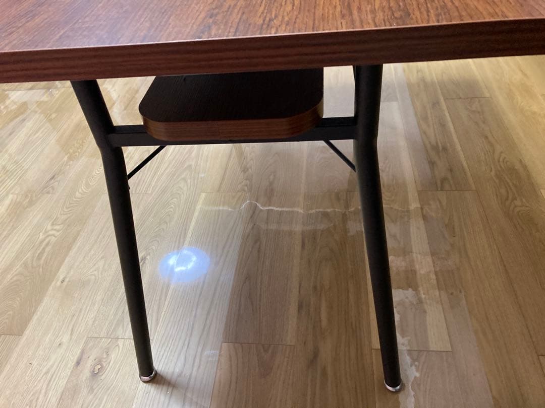 ダイニングテーブル　組み立て不要