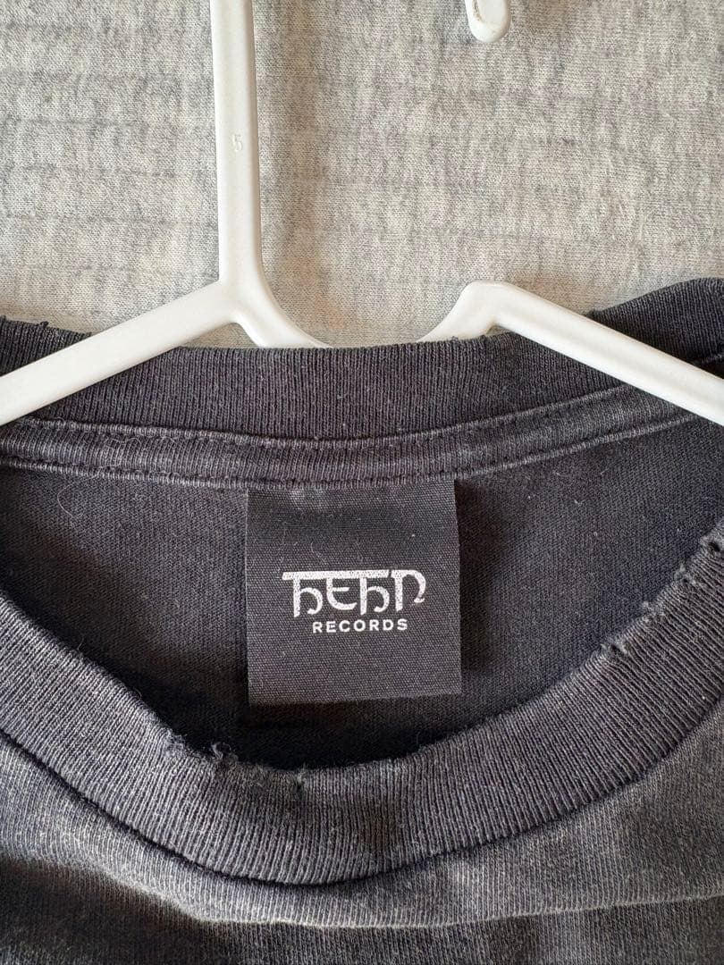 藤井風　LOVE ALL SERVE ALL ロンT ダメージ加工　ブラック