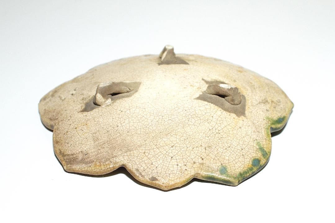 江戸後期 黄瀬戸 重ね桔梗 三足皿