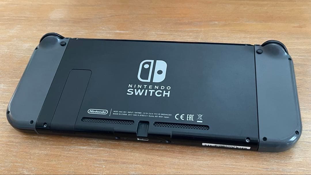 Nintendo Switch 本体 美品 動作確認済み スプラトゥーンケース付