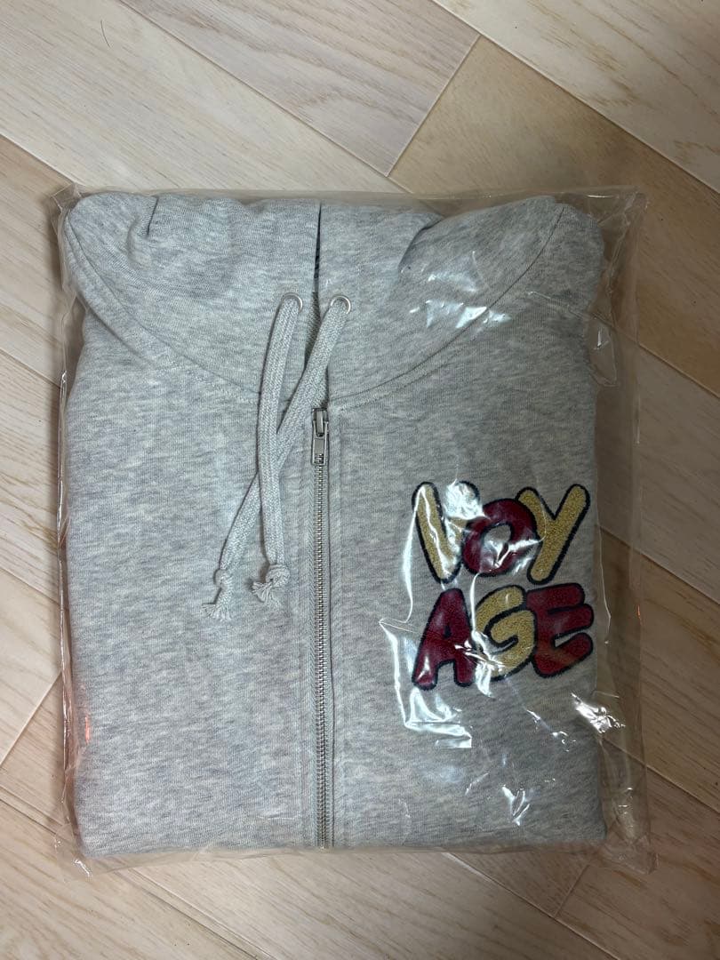 なにわ男子 VOYAGE ジップパーカー