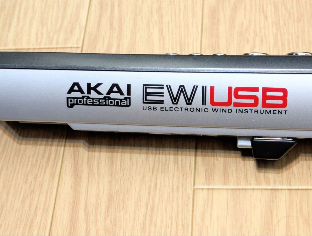 ひ*ろ様 AKAI EWI USB ウィンドシンセサイザー中古