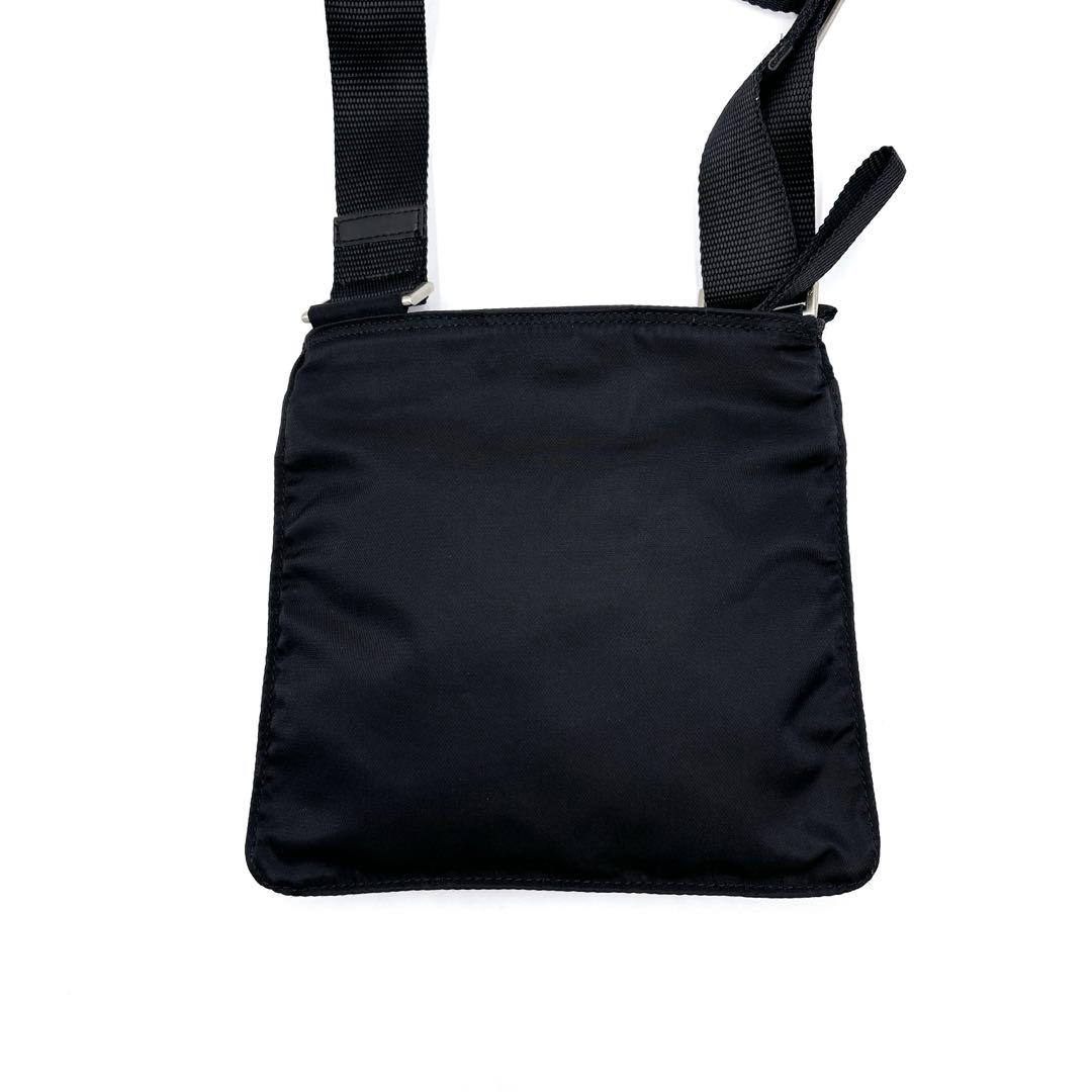 極美品 PRADA プラダ ショルダーバッグ サコッシュ ナイロン ブラック