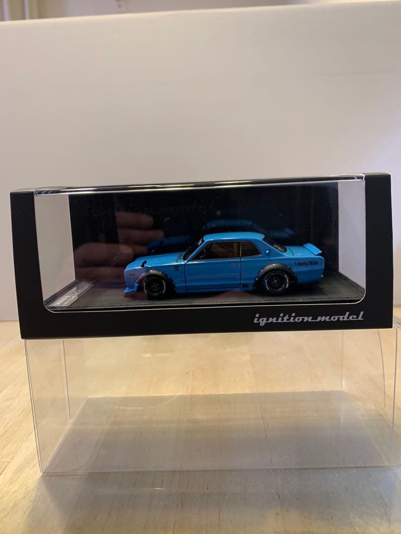 イグニッションモデル　1/43 LBWK ハコスカ ライトブルー　0717