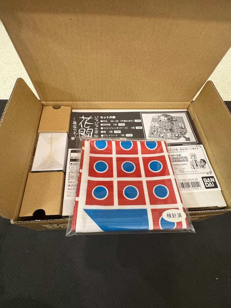 ジョジョの奇妙な花闘〜黄金の札　JOJO花札新品