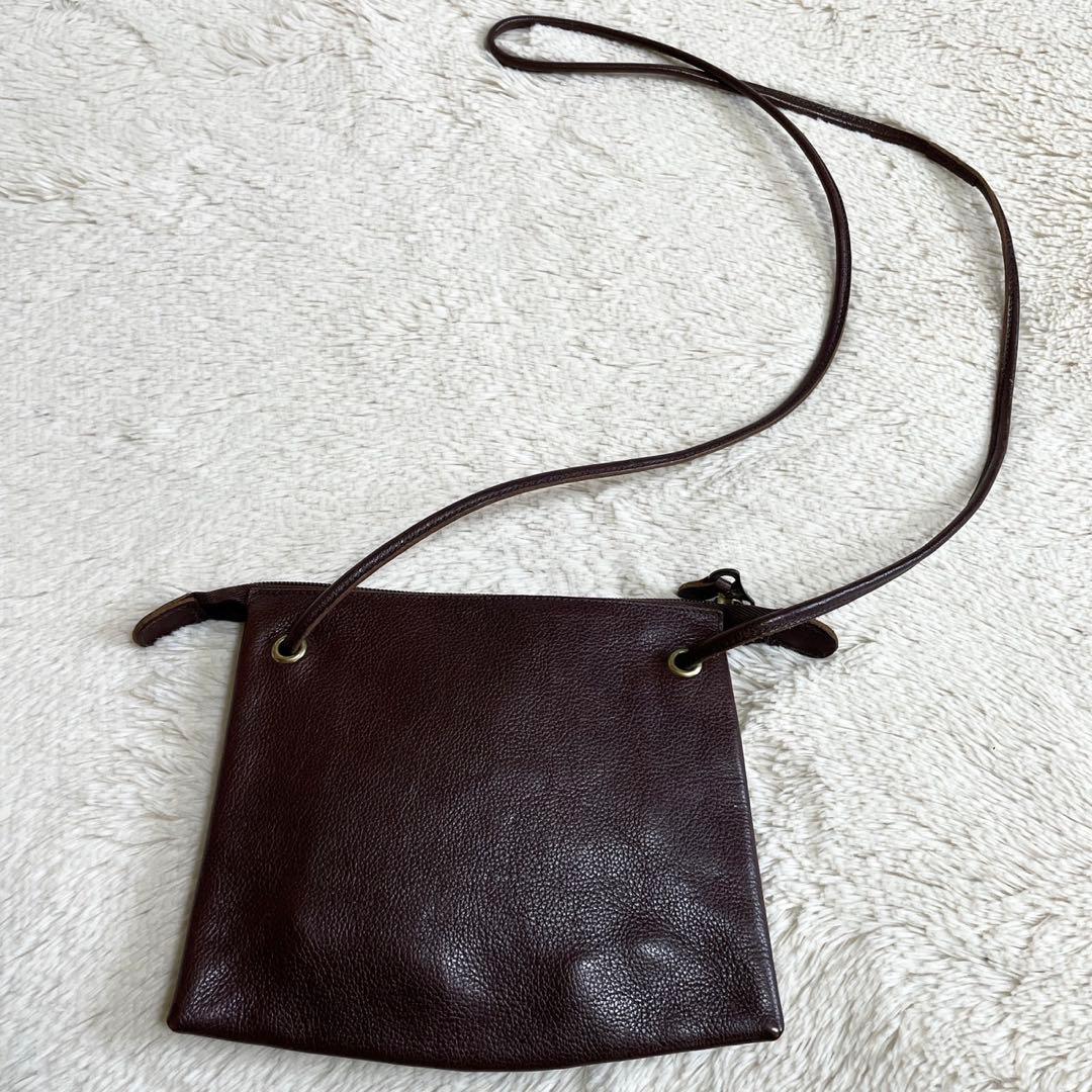 美品 イルビゾンテ レザー ロゴ ポシェット ショルダーバッグ サコッシュ 本革