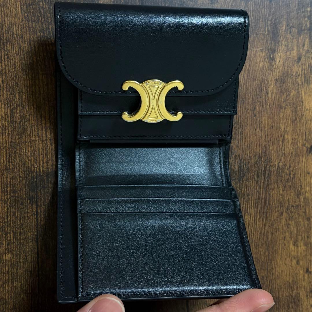 celine スモール　フラップウォレット　トリオンフ