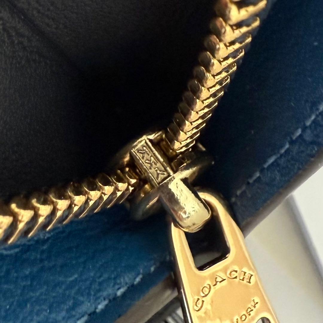 COACH コーチ　折り財布　ブルー　青色　三つ折り財布　ミニウォレット