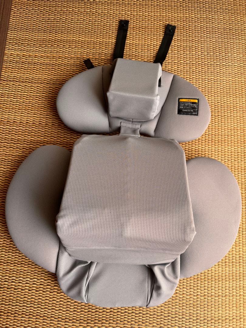 COMBI チャイルドシート　THE S シリーズ