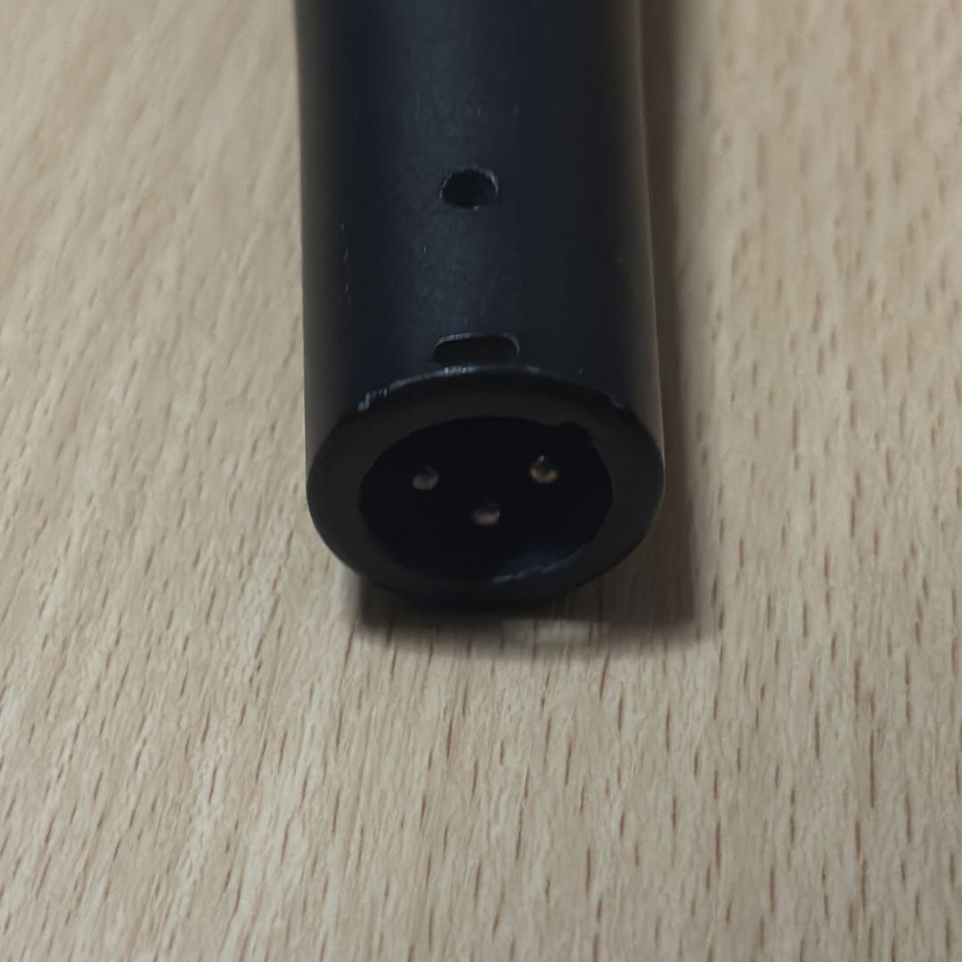 【動作確認済】SHURE SM58（マイクスタンド・XLRケーブル付属）